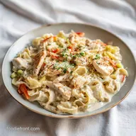 Keto Chicken Alfredo Skillet Dinner