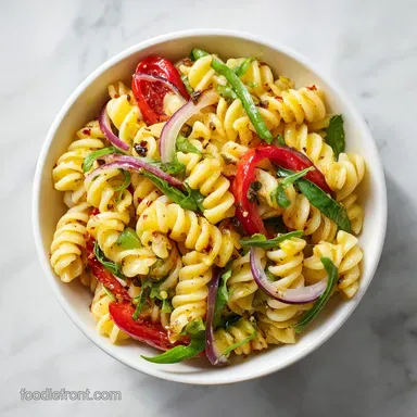 Quick Italian Pasta Salad in 15 Minutes: Zesty and Crisp